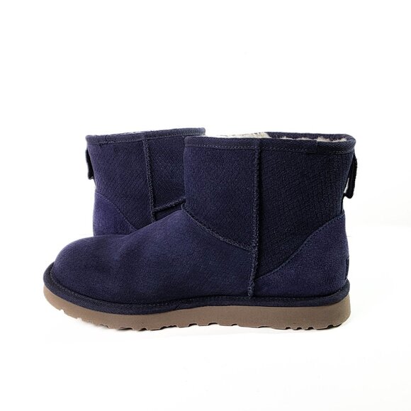 UGG  Boots Classic Mini Exotic Scales 9 Dark Purple Shearling Suede Winter Cozy - Picture 5 of 10